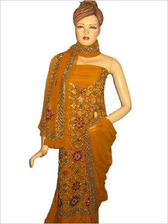 Embroidered Punjabi Suit Embroidered Punjabi Suit