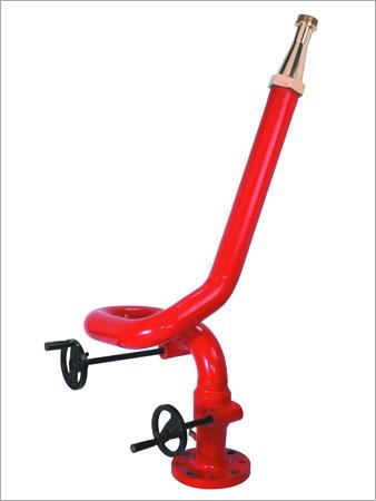 Stand Post Type Geared Water Monitor Stand Post Type Geared Water Monitor