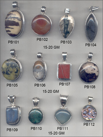 Pendant with cabs Pendant with cabs