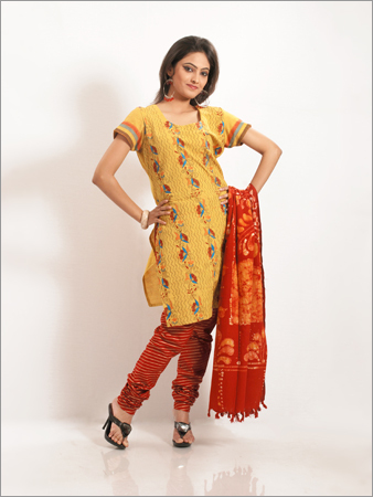 Kantha Work in Cotton Salwar Suit Kantha Work in Cotton Salwar Suit