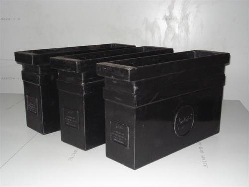 Light RTM Moldings (Battery Box) Light RTM Moldings (Battery Box)