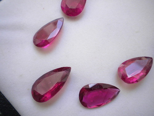 Rubilite Tourmaline Pear Cutstone Rubilite Tourmaline Pear Cutstone