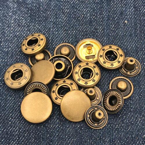 Snap Buttons Snap Buttons