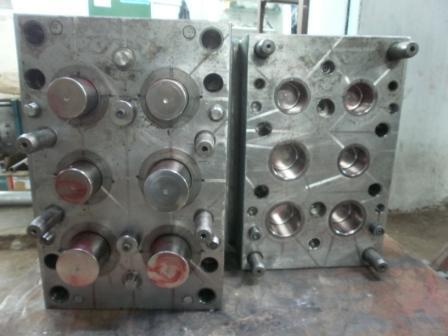 Injection Moulding Dies Injection Moulding Dies