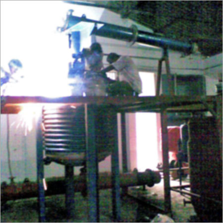 Adhesive Reactor with Condenser Adhesive Reactor with Condenser