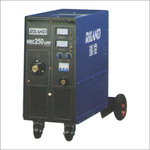MIG-MAG CO2 Welding Machine MIG-MAG CO2 Welding Machine