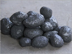 Pet Coke Lumps 15 To 50 MM Pet Coke Lumps 15 To 50 MM