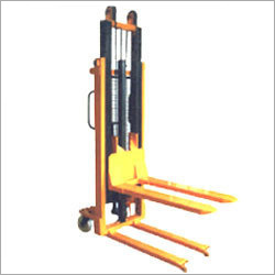 Hydraulic Stackers Hydraulic Stackers