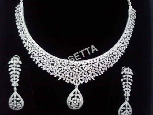 Diamond Necklaces Diamond Necklaces