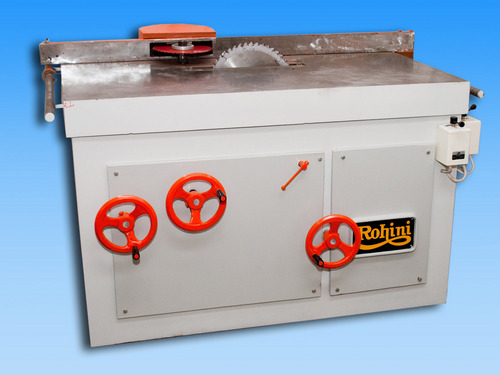 Circular Saw with Rebating Attachment Circular Saw with Rebating Attachment