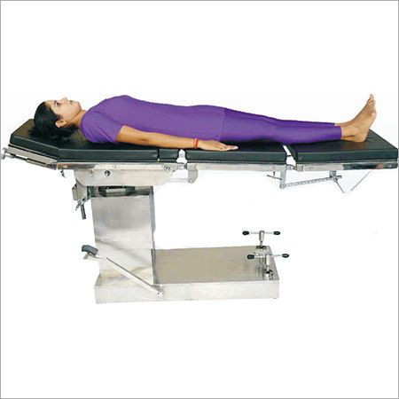 C Arm Compatible Hydraulic Operating Table C Arm Compatible Hydraulic Operating Table
