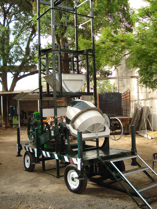 Combo Mixer four Pole Lift Combo Mixer four Pole Lift