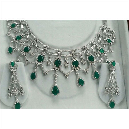 Diamond Necklace Set Diamond Necklace Set