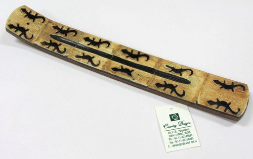WOOD HORN WITH LIZARD STAMP Incense Holder WOOD HORN WITH LIZARD STAMP Incense Holder