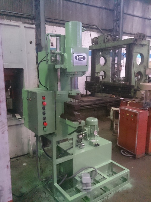 Rivet Hole Punching Press Rivet Hole Punching Press