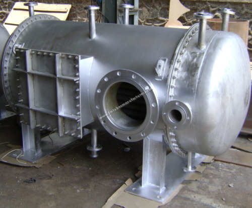Shell and Tube Type Heat Exchangers Shell and Tube Type Heat Exchangers