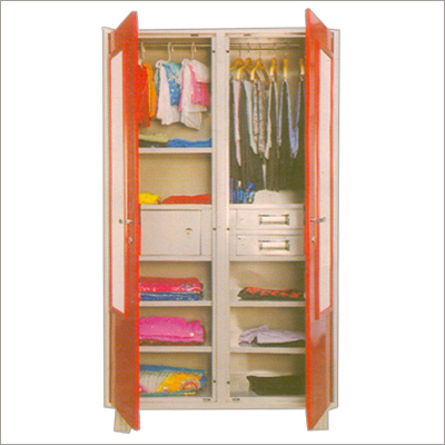 46'' Double Door Stainless Steel Almirah 46'' Double Door Stainless Steel Almirah