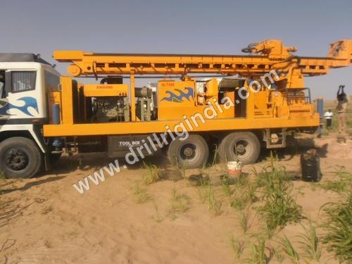 DTH Drilling Rig with deck engine DTH Drilling Rig with deck engine
