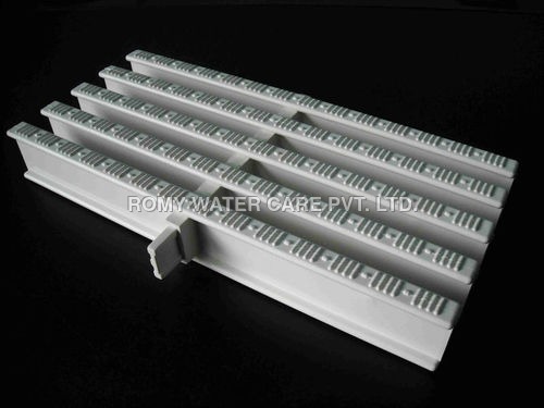 Swimming Pool Grating Swimming Pool Grating