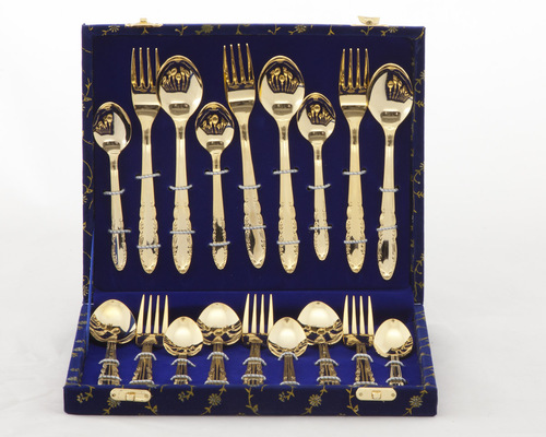Valerio - 24ct Gold Plated Cutlery Set (2 MM) 18 pcs In Velvet Box Valerio - 24ct Gold Plated Cutlery Set (2 MM) 18 pcs In Velvet Box