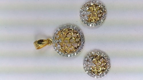 Gold Fashion Lockets Gold Fashion Lockets