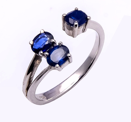 925 Sterling silver blue sapphire Ring 925 Sterling silver blue sapphire Ring