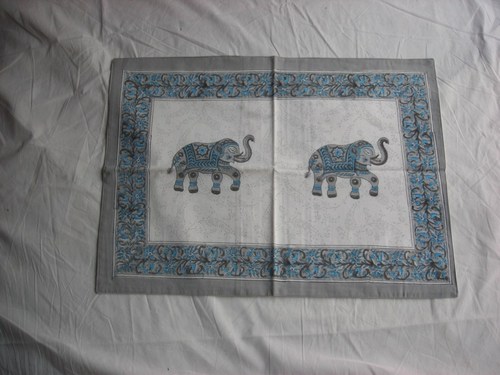 ELEPHANT 6 Pcs. SET OF NEPKIN ELEPHANT 6 Pcs. SET OF NEPKIN
