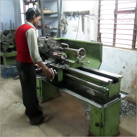 Small Lathe Machine Small Lathe Machine