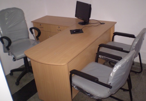 Computer Tables Computer Tables