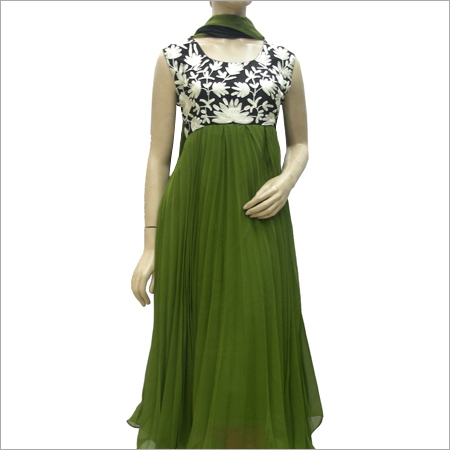 Stylish Salwar Suit Stylish Salwar Suit