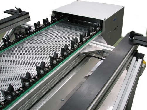 V Type Slat Conveyor V Type Slat Conveyor