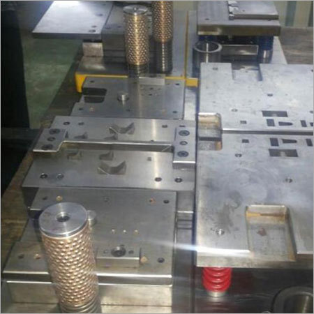Injection Moulding Dies Injection Moulding Dies