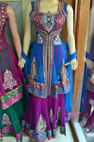 Designer Lehengas Designer Lehengas