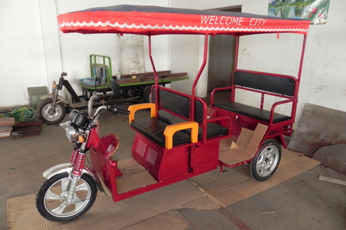 Battery Operated Passenger E rickshaw Battery Operated Passenger E rickshaw