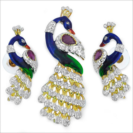 Designer Gold Plated Pendant Designer Gold Plated Pendant