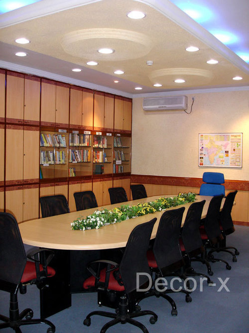 Modular Meeting Table Modular Meeting Table
