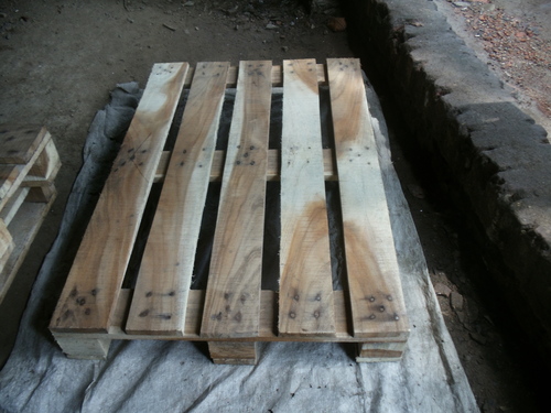 Single Deck Wooden Pallets Single Deck Wooden Pallets