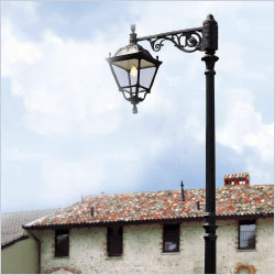 Classic-Post-Poles Classic-Post-Poles