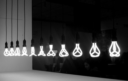 Hanging Decorative Light Bulb Hanging Decorative Light Bulb