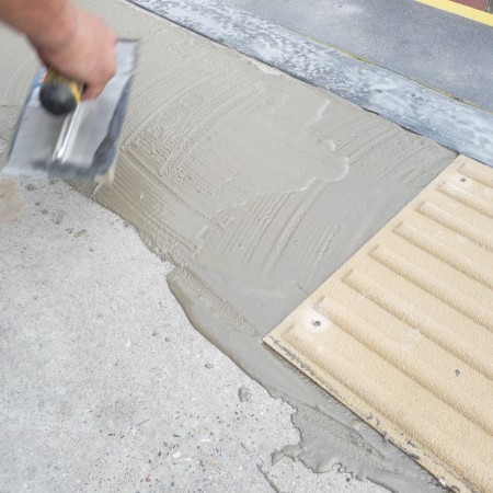 HIGH STRENGTH POURABLE EPOXY GROUT HIGH STRENGTH POURABLE EPOXY GROUT