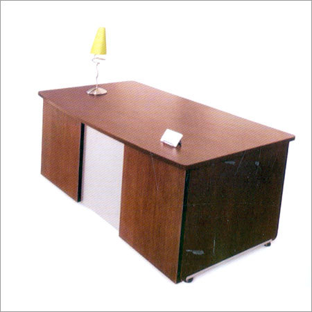 Wooden Executive Table Wooden Executive Table