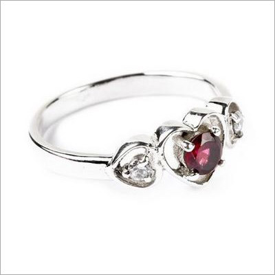 Heart Shaped Garnet Ring Heart Shaped Garnet Ring