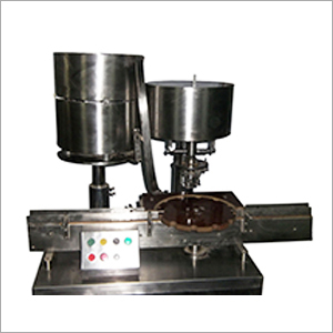 Automatic Bottle Capping Machine Automatic Bottle Capping Machine