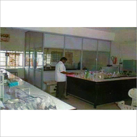 Lab Glass Equipments Lab Glass Equipments