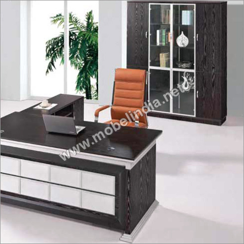 Modern Executive Table Modern Executive Table