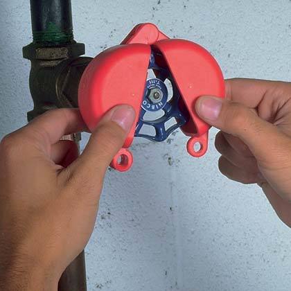 Gate valve lockout Gate valve lockout