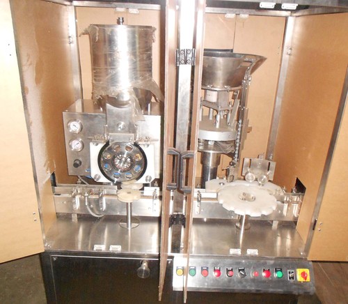 Vial Powder Filling & Bunging Machine Vial Powder Filling & Bunging Machine