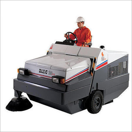 Quattro Road Sweeper Quattro Road Sweeper