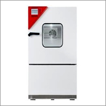 Environmental simulation chamber for cyclical temperature Environmental simulation chamber for cyclical temperature