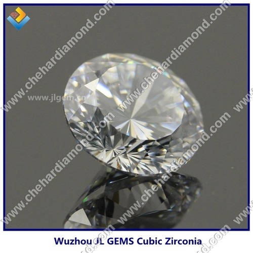 ROUND Cut white Diamond ROUND Cut white Diamond